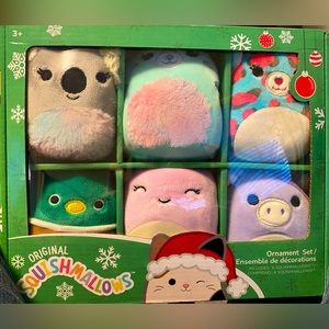 NEW 2022 Squishmallows
Holiday Winter Collection,
6 pack Ornaments